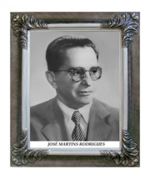 Restauração digital de fotos